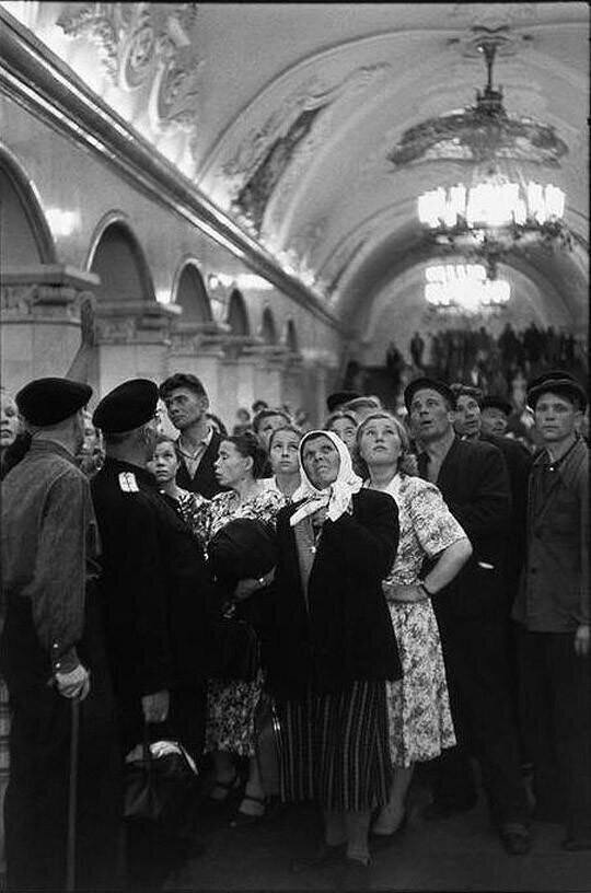 25 документальных фотографий Анри Картье-Брессона о советской жизни (1954 год)