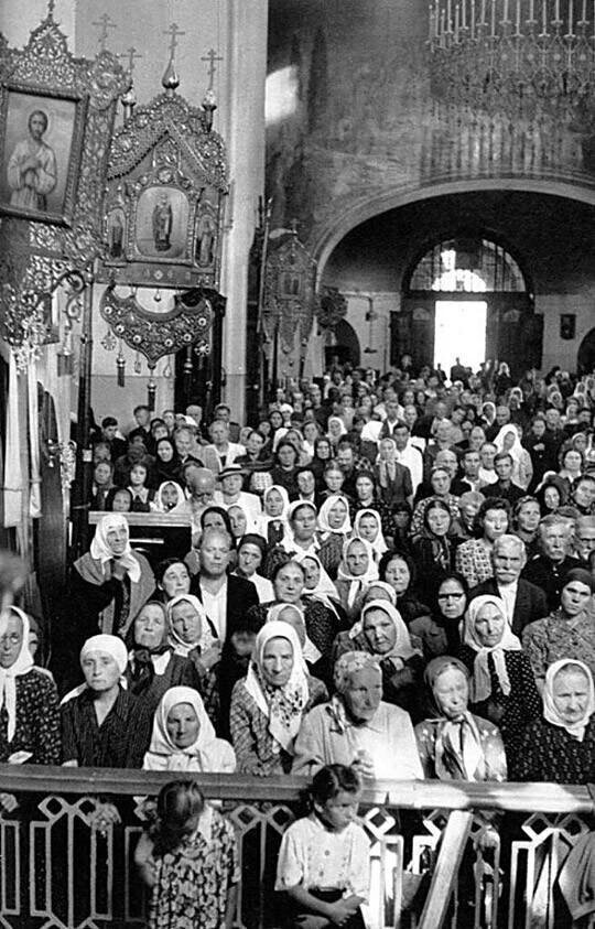 25 документальных фотографий Анри Картье-Брессона о советской жизни (1954 год)