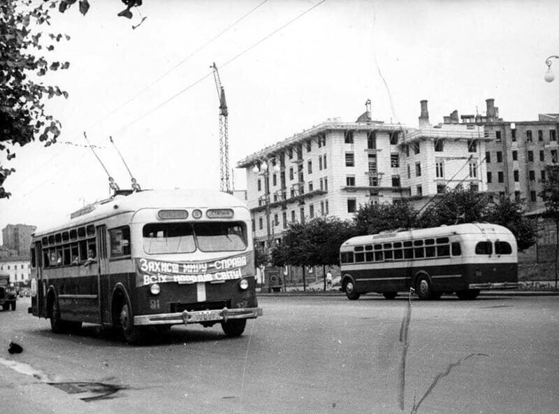 Послевоенное восстановление Крещатика, 1950 г.