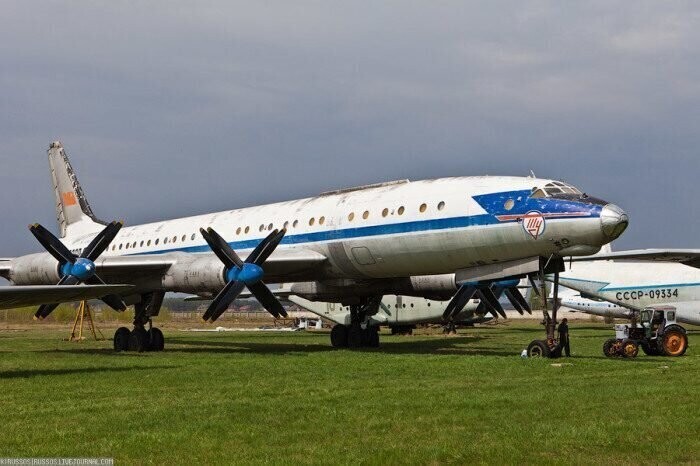 Ту-114 — самый комфортный советский самолет!