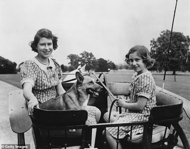 Принцесса Елизавета и принцесса Маргарет, Виндзор, 1940 г.