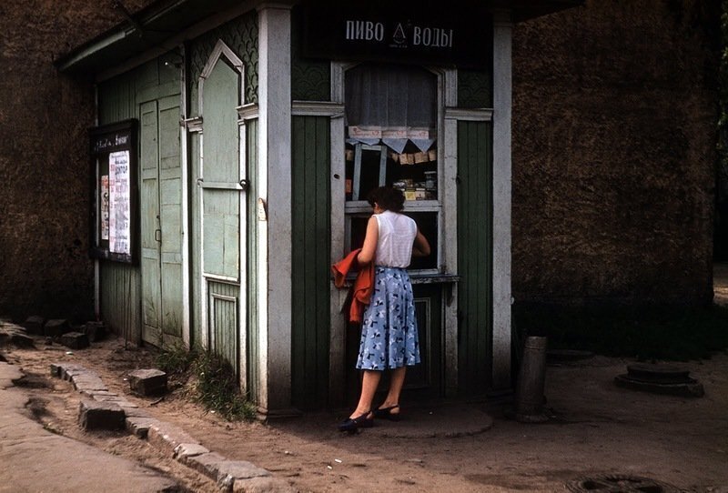 Фотографии былых времён СССР в 1958 году: глазами Джона Шульца