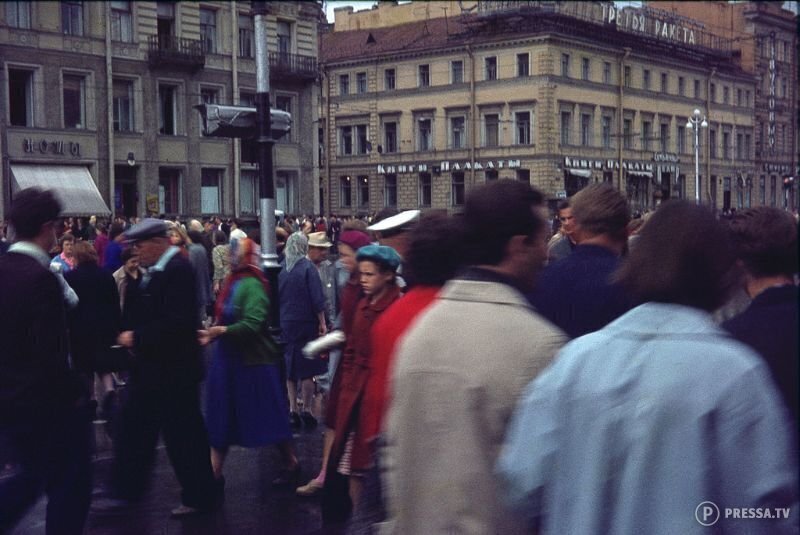 Ленинградские уличные сцены, 1963