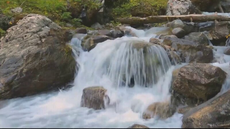 Уникальное творение природы - водопад Аютор в Кыргызстане 