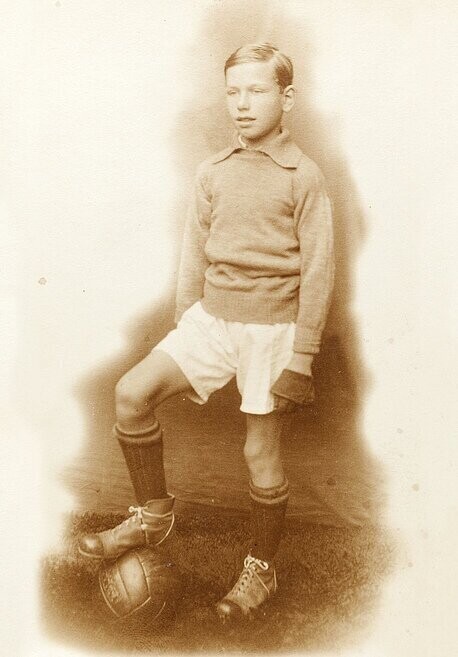 Футбольный вратарь 1920-х годов