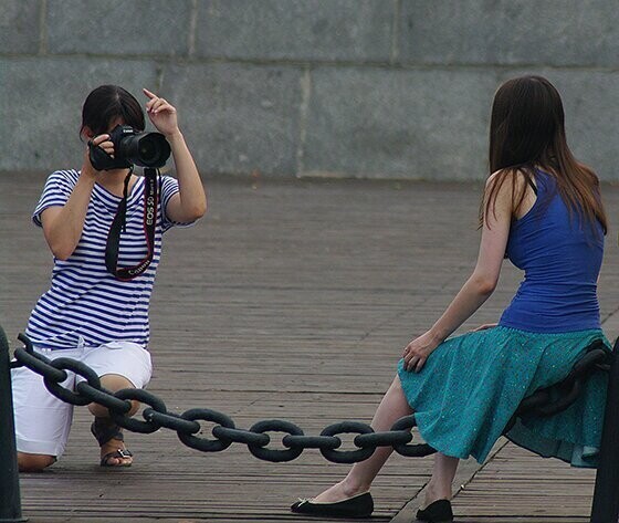 В объективе-фотографини