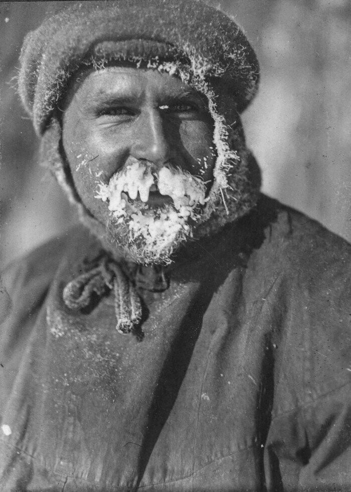 1914-1916 годы: «Эндьюранс», или История выживания 28 человек среди льдов Антарктики