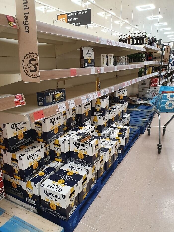 "У нас в супермаркете разобрали все пиво... кроме этого"
