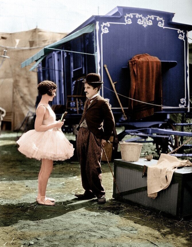 14 раскрашенных фотографий Чарли Чаплина, сделанных в 1910-1930-х годах
