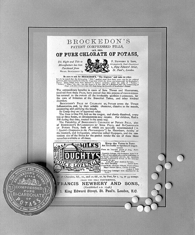 Образцы таблеток, полученных на основе патента Уильяма Брокедона. 1843 год.