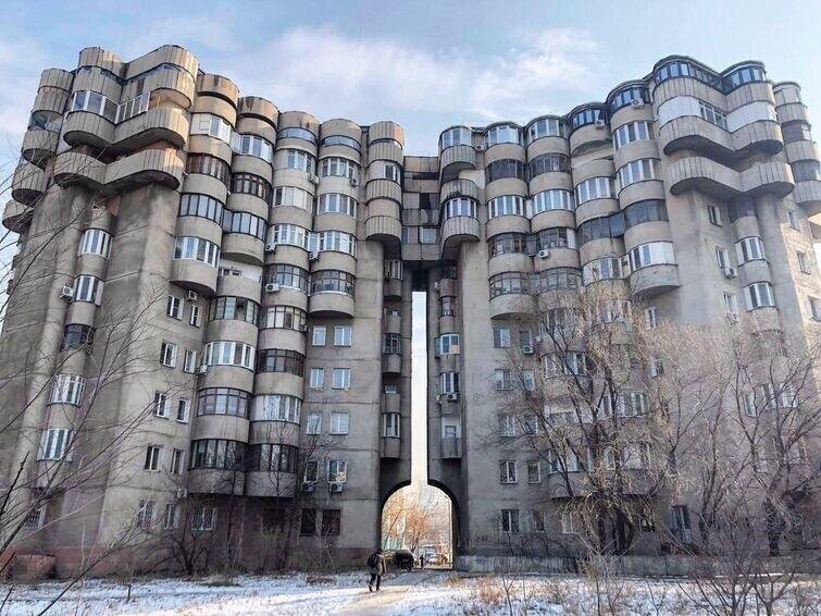 Один из ярких примеров архитектуры советского модернизма