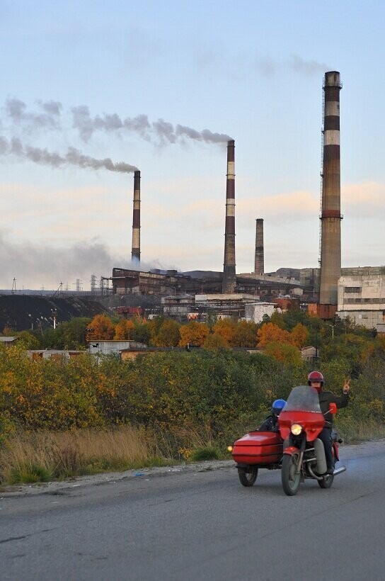 Никель — посёлок и пустошь на границе с Норвегией