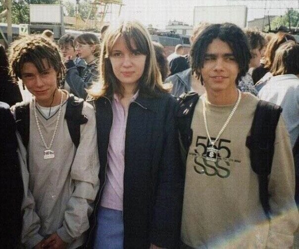 А вот молодые и стильные Децл с Тимати, 1999 год.