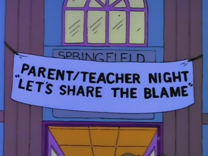 "Вечеринка для родителей и учителей. Покидаемся обвинениями!"