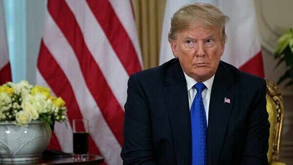 «Редкого ума человек»: пользователи Сети жестко высмеяли Трампа и его гипотезу по поводу COVID-19
