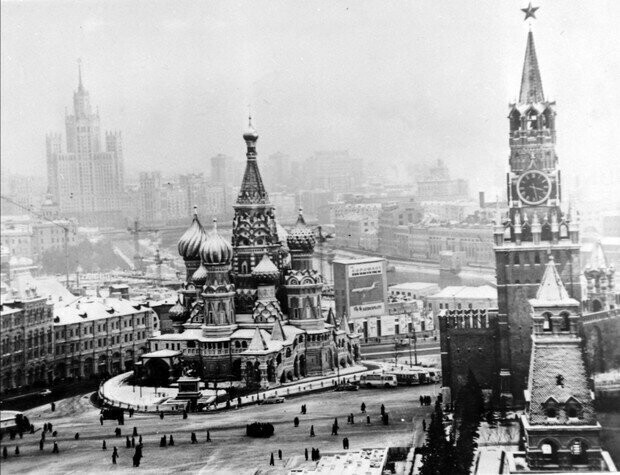 Как за месяц предотвратили эпидемию черной оспы в Москве в 1960 году
