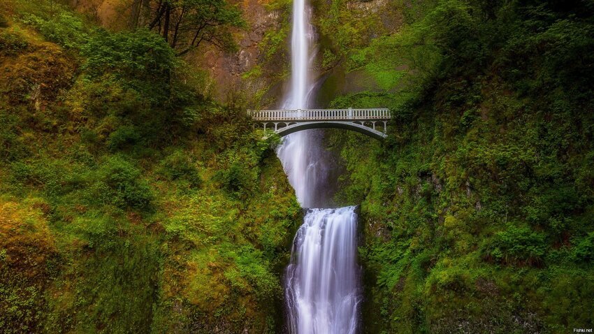 Водопад Малтнома, Орегон, США