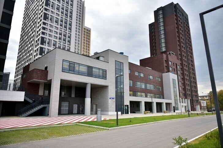 В Москве напротив района «Москва-Сити» заселяют новый комплекс зданий по программе реновации