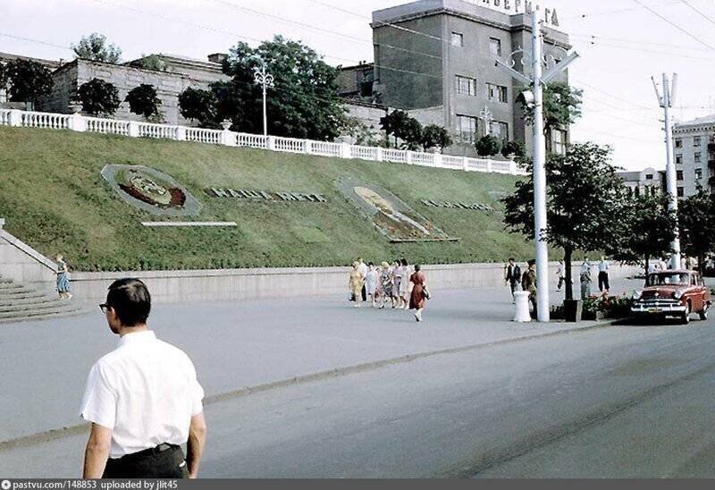 Фотопрогулка по улицам СССР