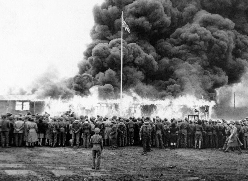 Концентрационный лагерь Бельзен был сожжен союзниками в июне 1945 года.