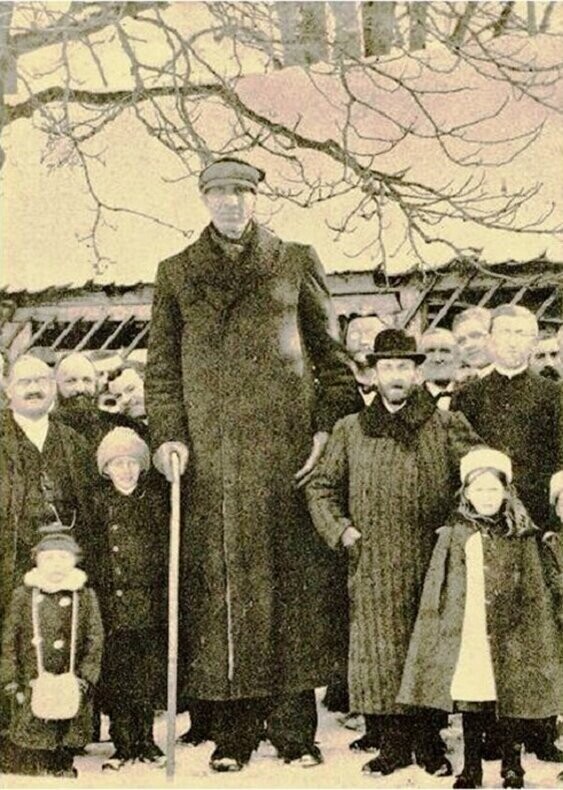 Самый высокий человек в мире жил в Российской Империи
