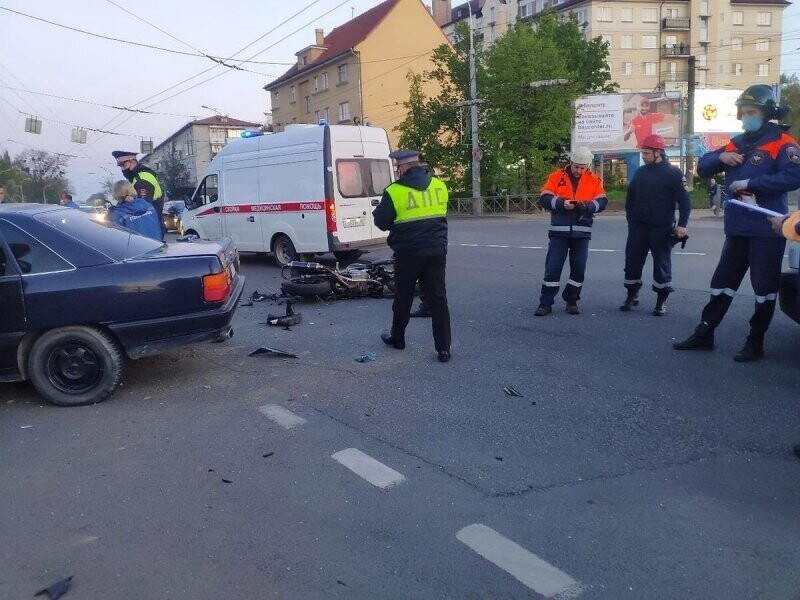 Авария дня. ДТП с мотоциклом в Калининграде, в котором погибли два человека