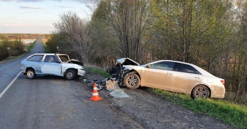 Авария дня. Лобовое ДТП в Самарской области