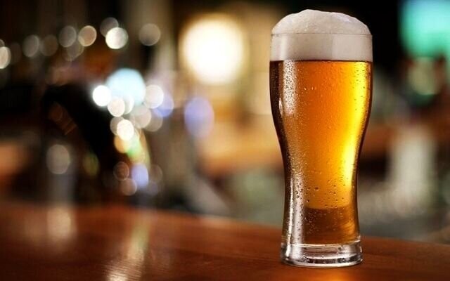 10 миллионов литров пива уничтожат французские пивовары