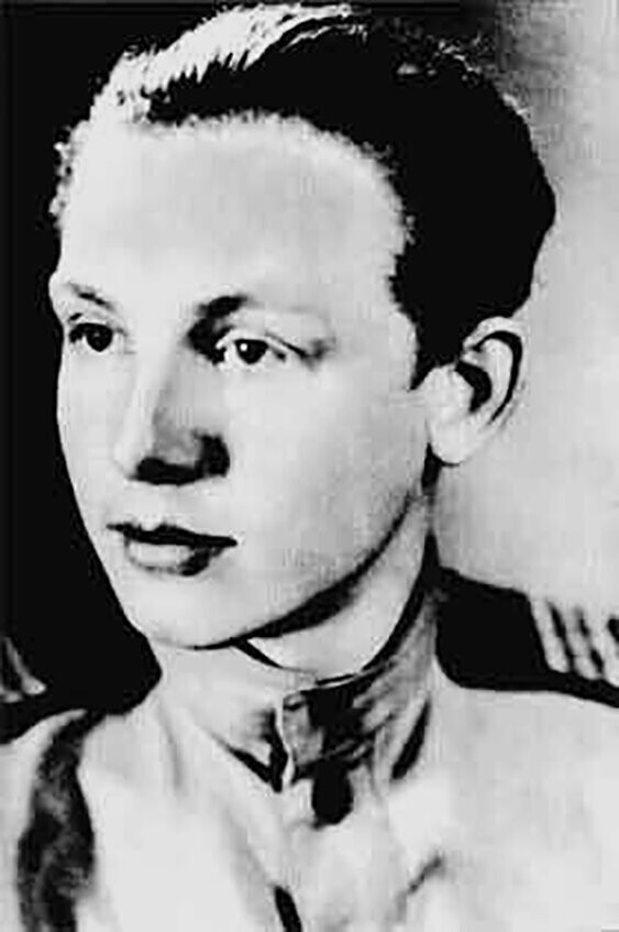 Гвардии сержант Иннокентий Смоктуновский, 1944 год