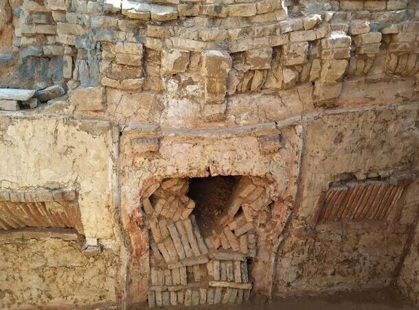 Древняя гробница с настенными росписями обнаружена на севере Китая