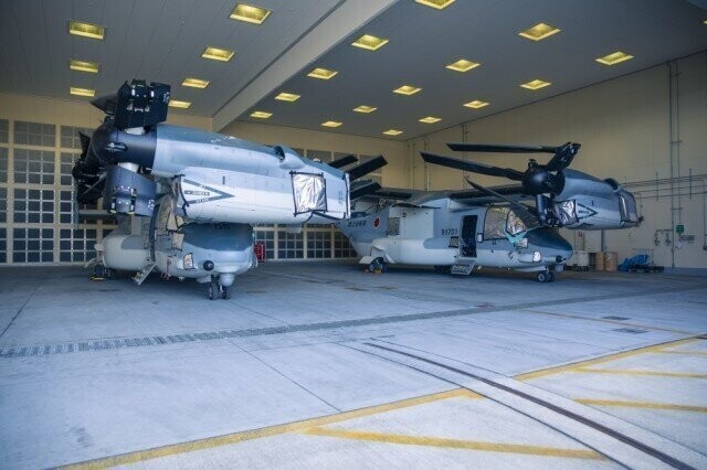 Япония получила первую партию транспортно-десантных конвертопланов Bell Boeing V-22В Osprey