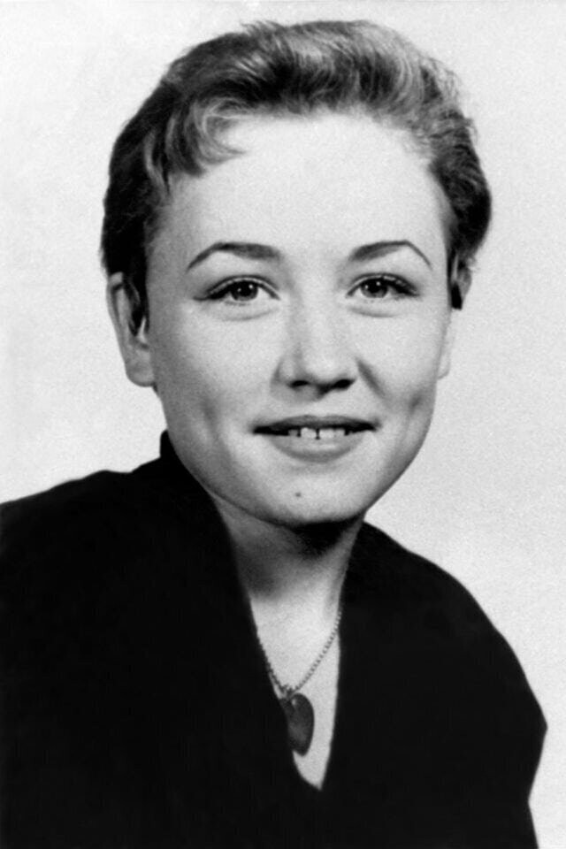 5. 14-летняя певица Долли Партон в 1960 году