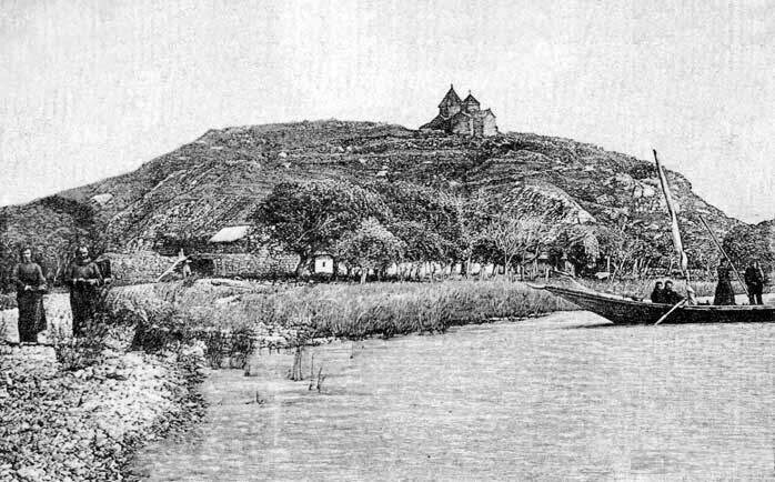 Севан. Часть 1: озеро, город и монастырь