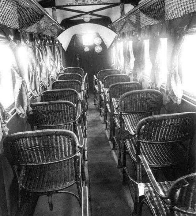 Интерьер пассажирского самолета, 1930