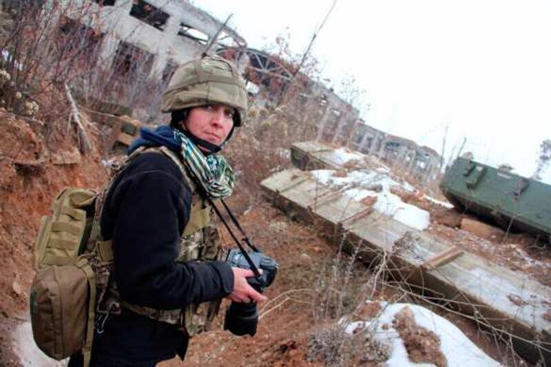 Украинские каратели на Донбассе изнасиловали американского фотокорреспондента