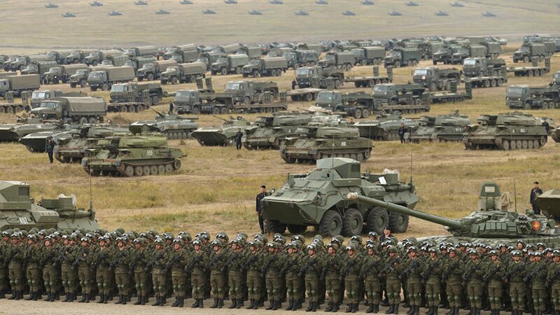 Россия готовит командно-штабное учение на западе страны - Шойгу