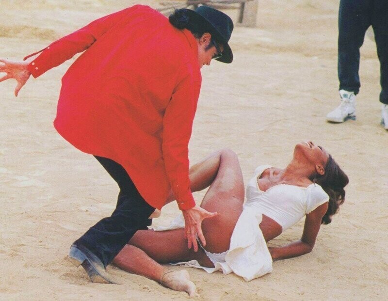 Майкл Джексон и Наоми Кэмпбелл на съемках клипа "In the Сloset", США, 1991 год