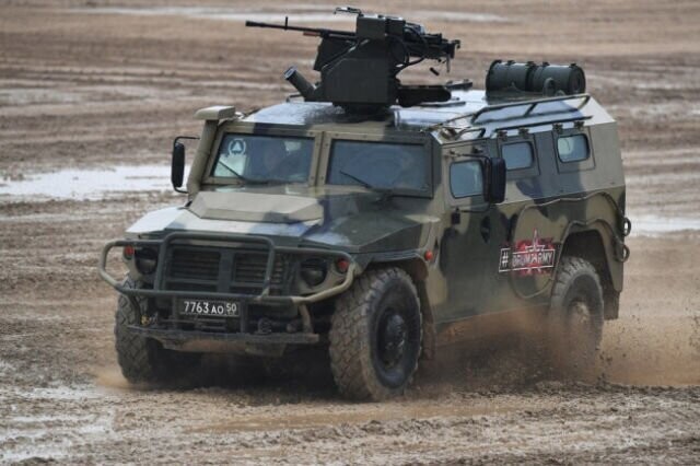 Спецназ ЮВО получил на вооружение новейшую бронированную автотехнику