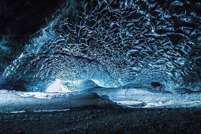 22. Ледяная пещера