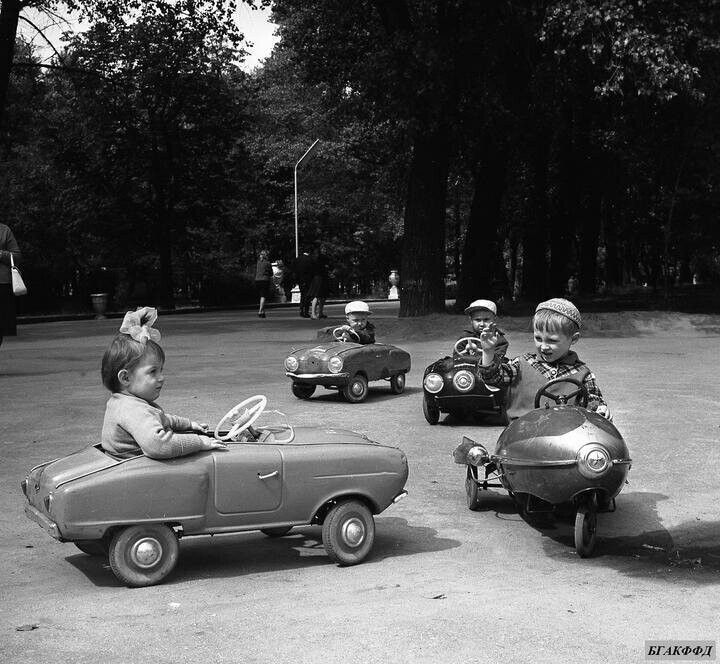 Минский парк имени Горького. 15 августа 1965 года. Фото: В. Козлов 