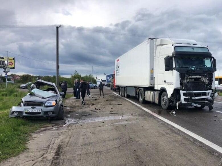 Авария дня. Смертельное столкновение на объездной дороге Львова