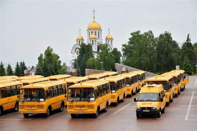 В школы Самарской области поступило 35 новых автобусов