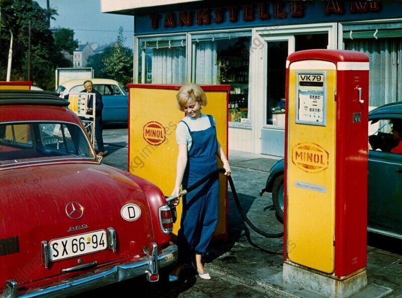 На АЗС, 1960–е годы, ГДР