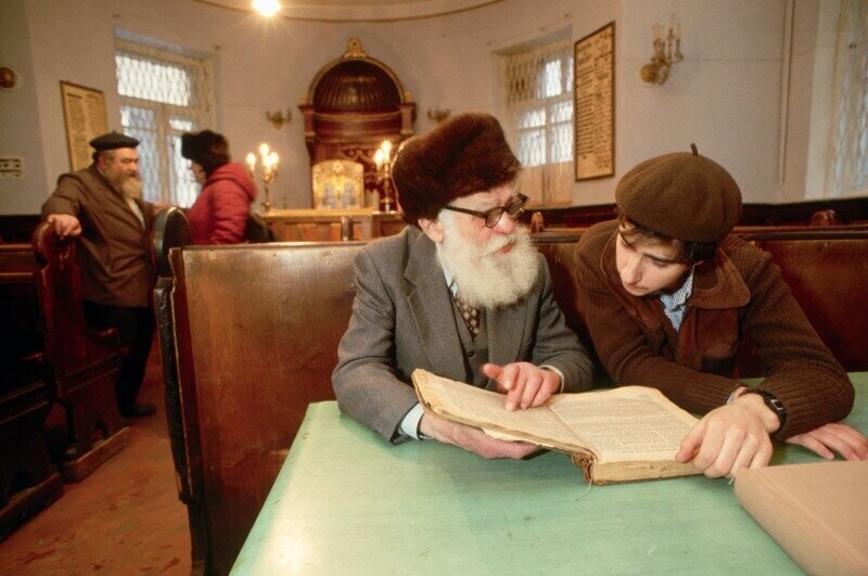 Евреи в синагоге. СССР, 1987