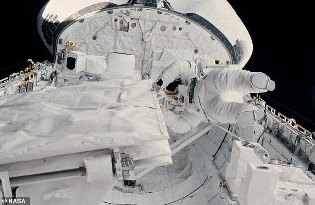 Астронавт НАСА побывала в самой глубокой точке Земли