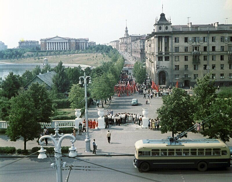 Фотопрогулка по улицам СССР