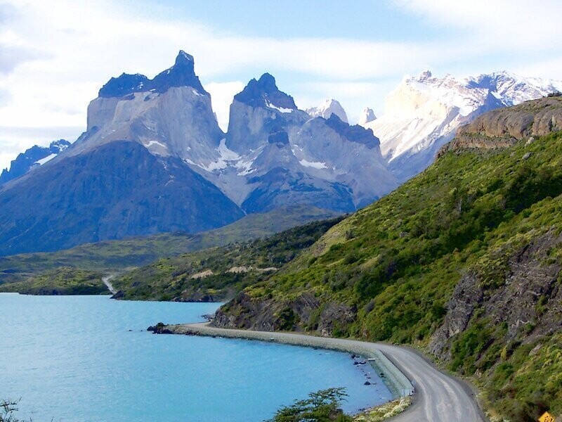 Торрес-дель-Пайне, Чили Площадь: 2420 км² 