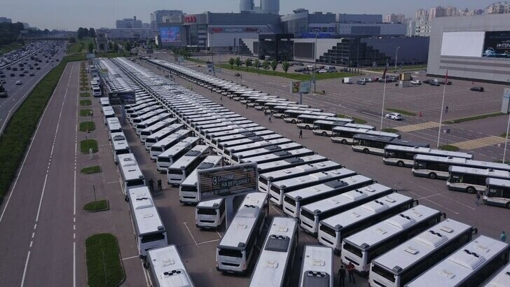 В «Мострансавто» передано более 660 новых автобусов