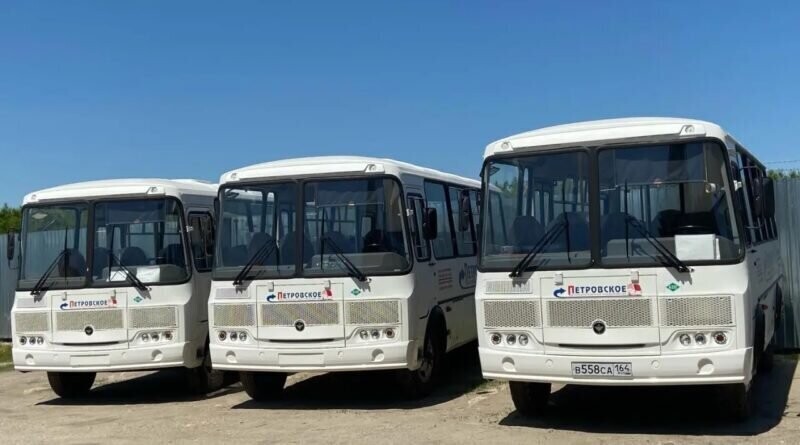 Сегодня на городские маршруты общественного транспорта вышли 10 новых автобусов Петровского автотранспортного предприятия 