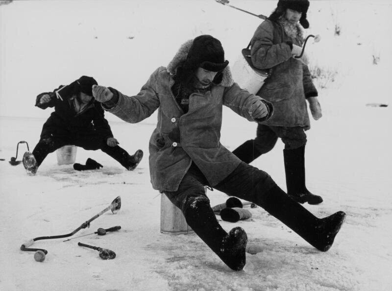 Всеволод Тарасевич На рыбалке. 1970-е